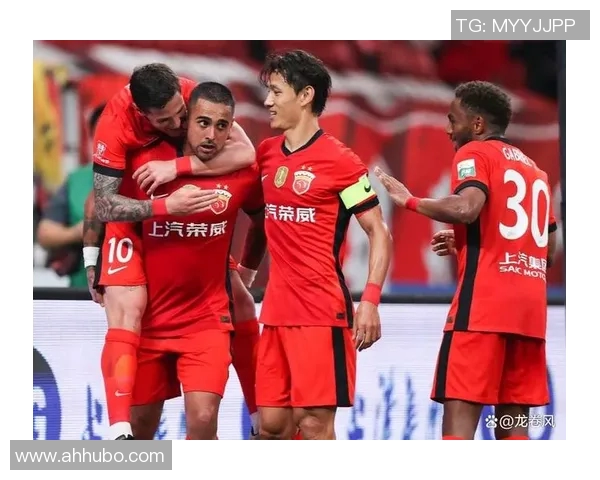 札幌冈萨多迎战大阪钢巴展开激烈较量期待精彩赛事瞬间