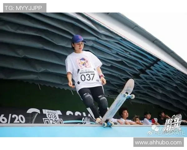 杨敏专访：探寻滑板运动背后的成功秘诀与成长之路